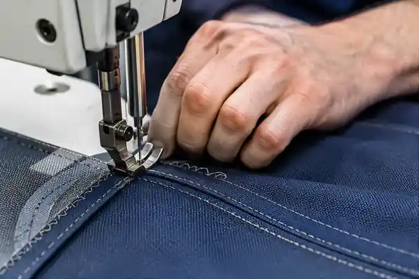 persenning-reparatur-nähte